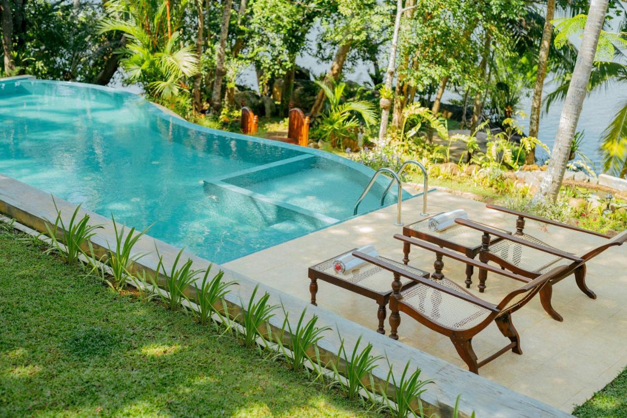 Villa Birdlake Хикадува Екстериор снимка