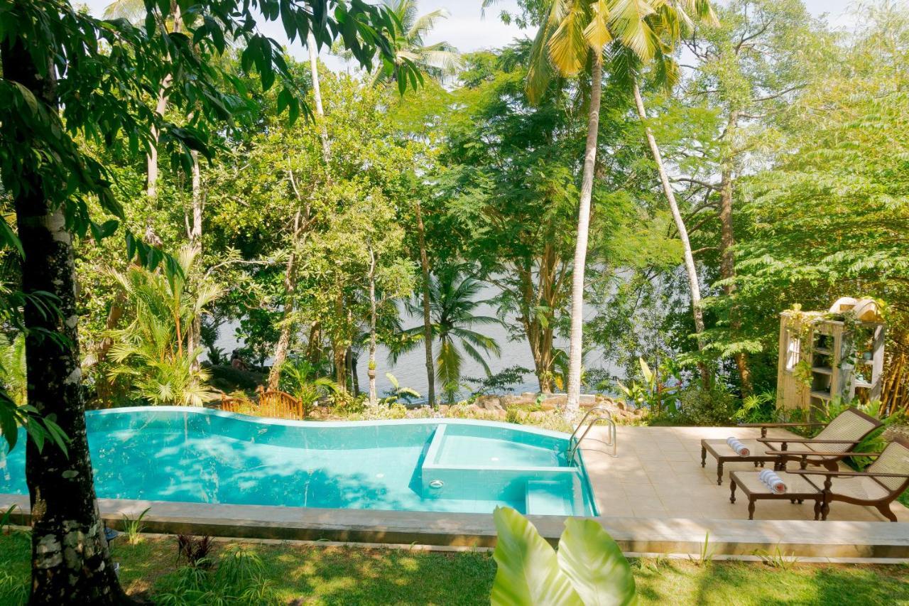 Villa Birdlake Хикадува Екстериор снимка
