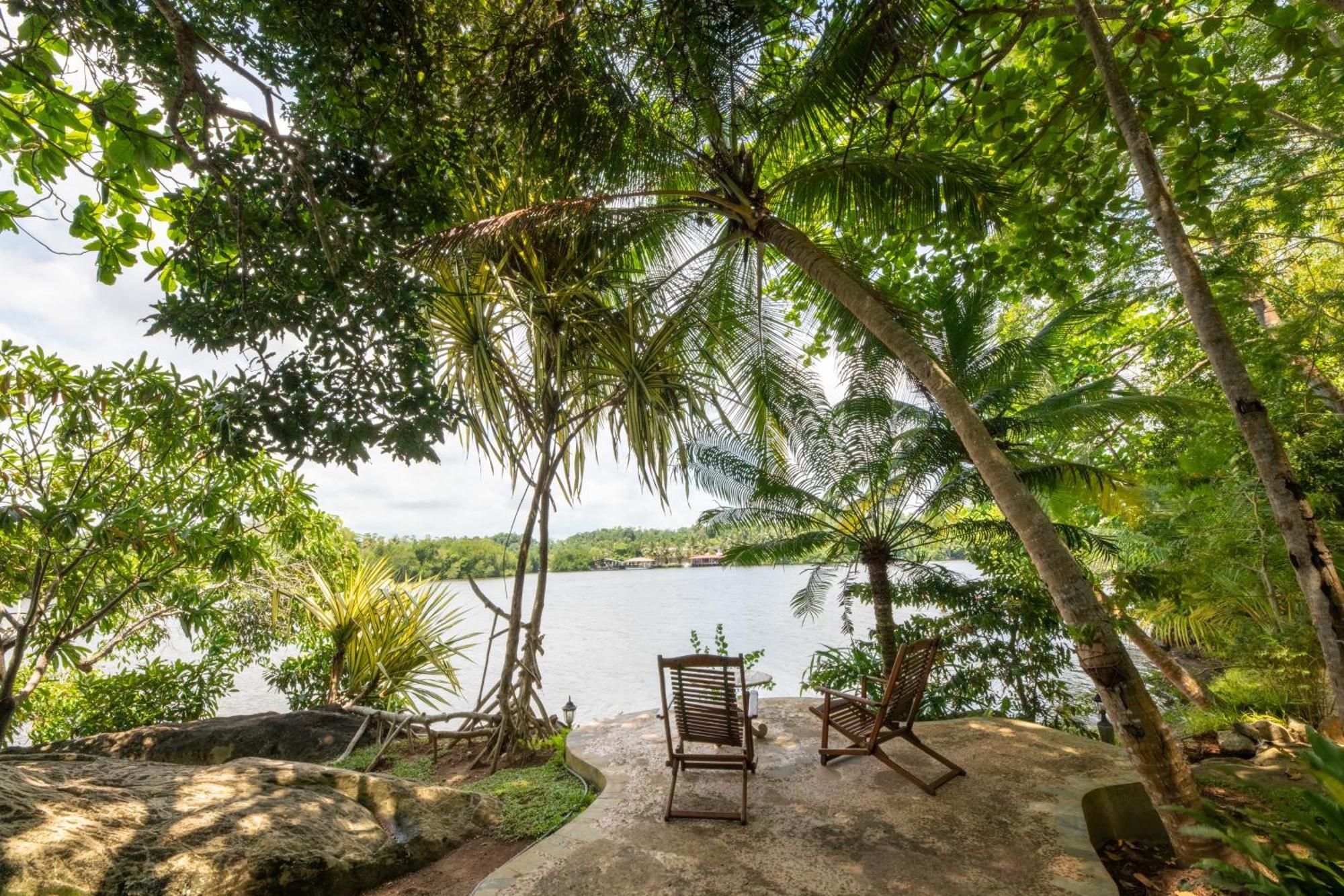 Villa Birdlake Хикадува Екстериор снимка