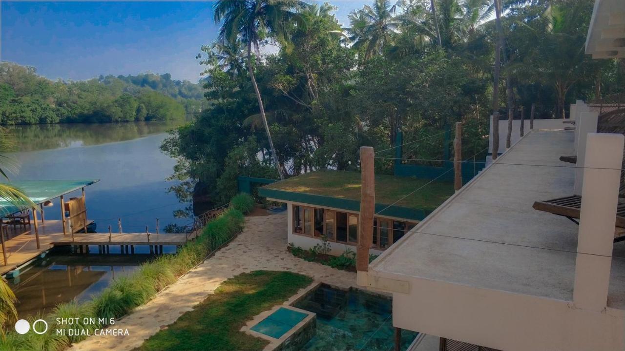 Villa Birdlake Хикадува Екстериор снимка